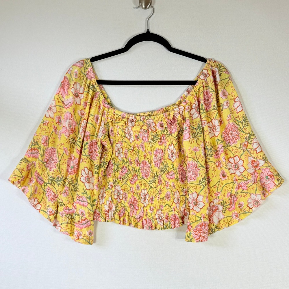 Billabong Large Shirt Yellow Floral Off Shoulder Smocked Cottage Beachy Crop